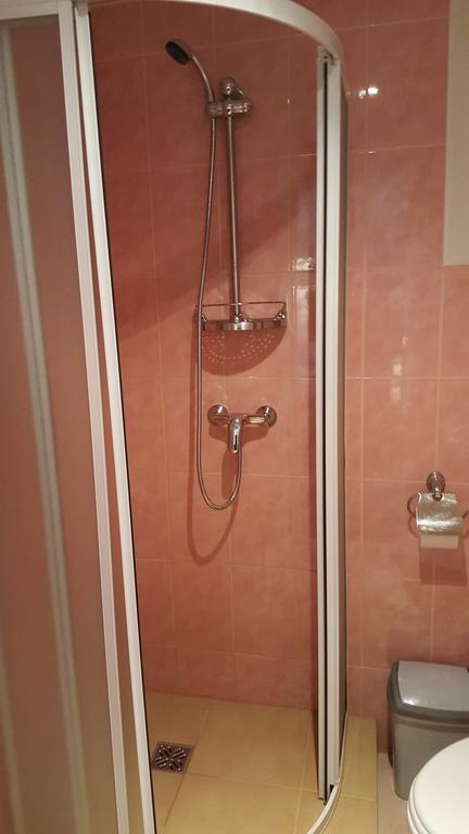 Hotel Gulbene Ngoại thất bức ảnh