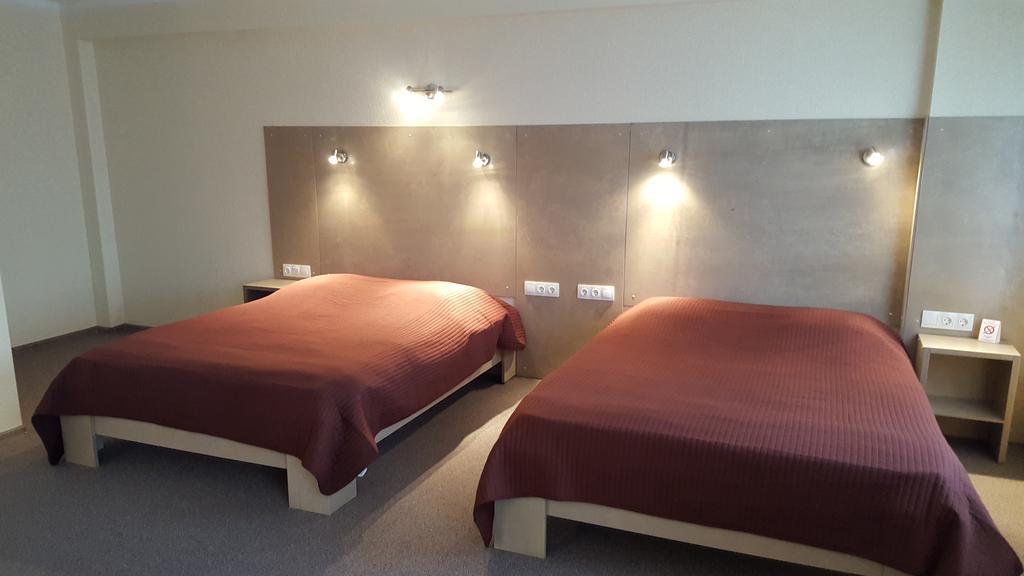 Hotel Gulbene Ngoại thất bức ảnh